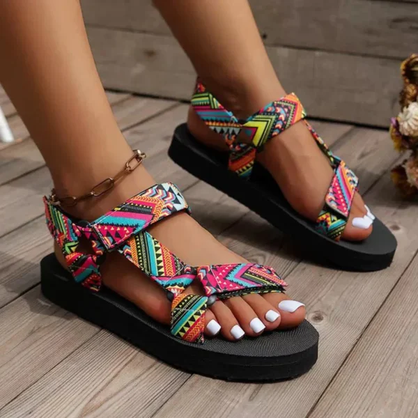 Summer Flat Women's Shoes, Beach Sandals Outdoor All-match Casual Slippers Large Size Women Sandals - Image 3