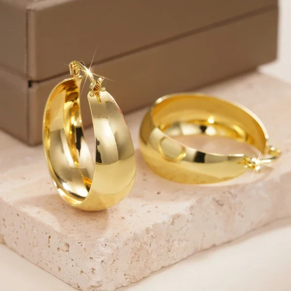 Huitan Luxury Gold Round Statement Earrings • Oversized Metal Circle Drop Earrings • Elegant Wedding Guest Jewelry - Image 5